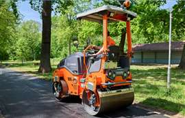 Battery-electric HAMM rollers for local zero emission compaction