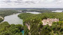 Lake of the Ozarks (Image: Adobe Stock)